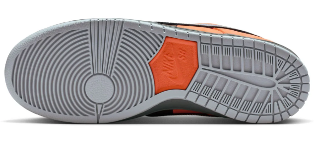Nike SB Dunk Low Pro 'Muni Fast Pass' | Safety Orange Contrast