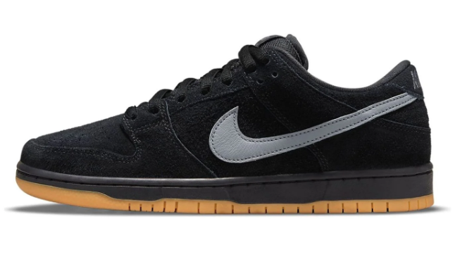 Nike SB Dunk Low Pro 'Fog' | Low-Key Layers | BQ6817-010