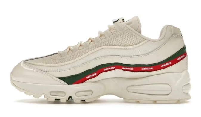 Nike Air Max 95 SP x Undefeated 'Sail' | Sail Side Stories